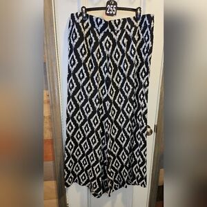 255 Torrid wide leg pants 1s 28 inseam